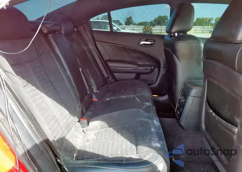 2017 Dodge Charger R/T 392 из США, поврежденный, VIN 2C3CDXGJ9HH652751